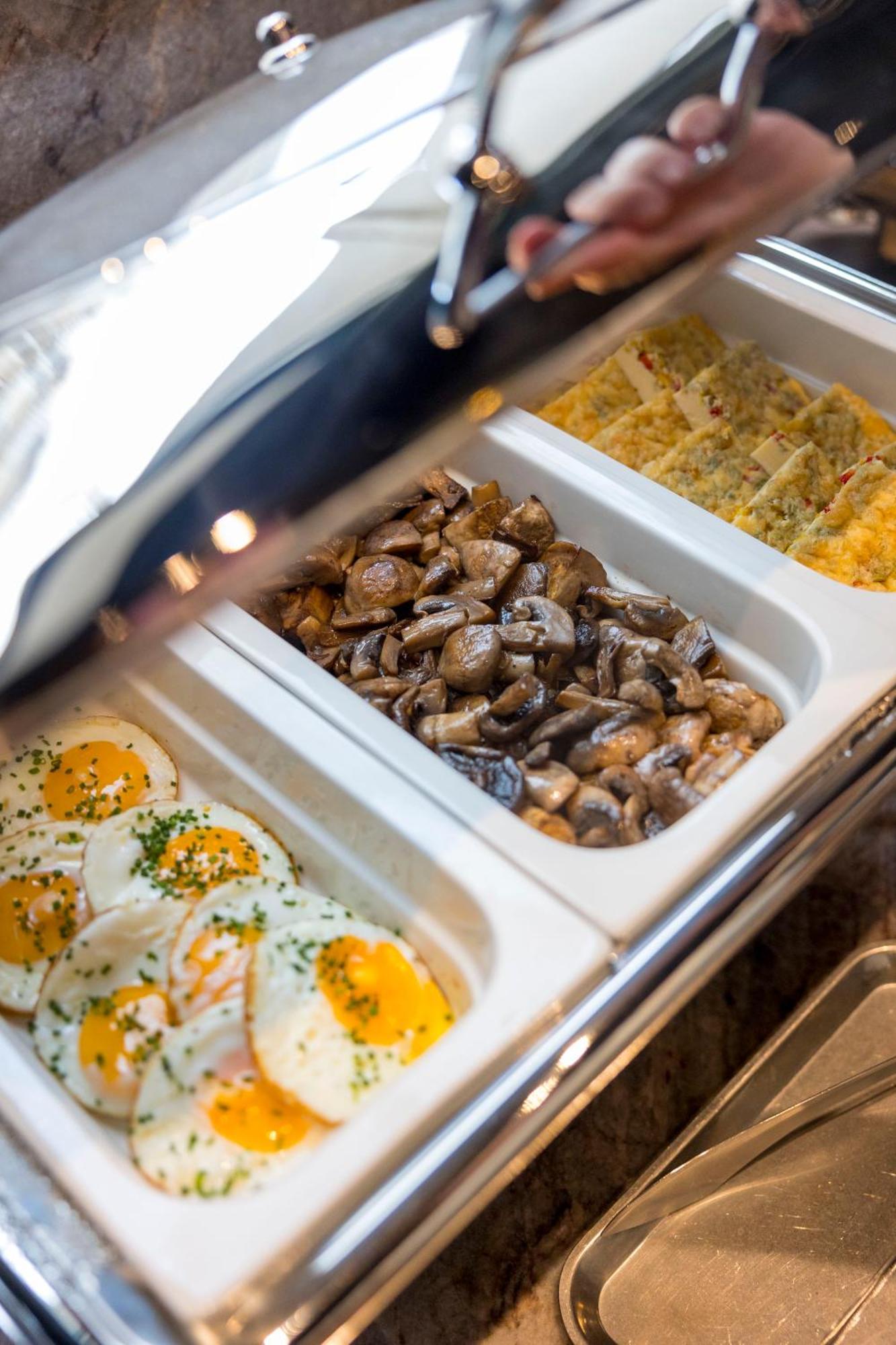 Flaner Hotel, Worldhotels Crafted Hotell Warszawa